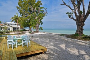 Imagen sin descripción, 3 de 44, botón