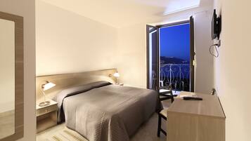 Superior Double or Twin Room, Balcony, Sea View | Minibar, in-room safe, desk, soundproofing