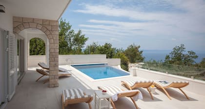 Villa Nature Beauty mit beheiztem Pool