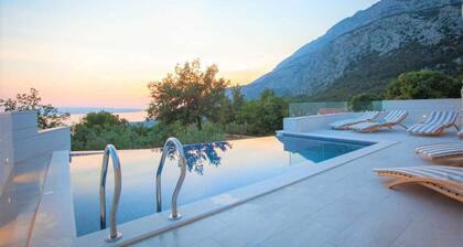 Villa Nature Beauty mit beheiztem Pool