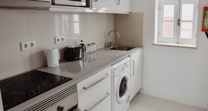 Central, quiet and cozy T1 (self check in)