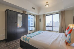 Apartamento clássico | 2 quartos, Wi-Fi de cortesia, roupa de cama