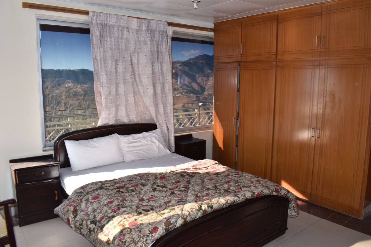Economy Double Room | Bathroom
