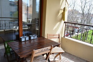 Premium Apartment, 1 Bedroom, Balcony, Courtyard View | Balcony