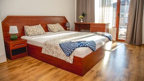 พรีเมียมอพาร์ทเมนท์, 2 ห้องนอน, ระเบียง, วิวเมือง