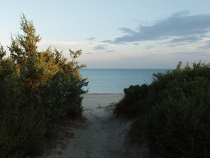 Beach - Collins Apartments 2 (Castellaneta Marina)