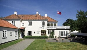 Exterior - Hotel Villa Strand (Hornbaek)