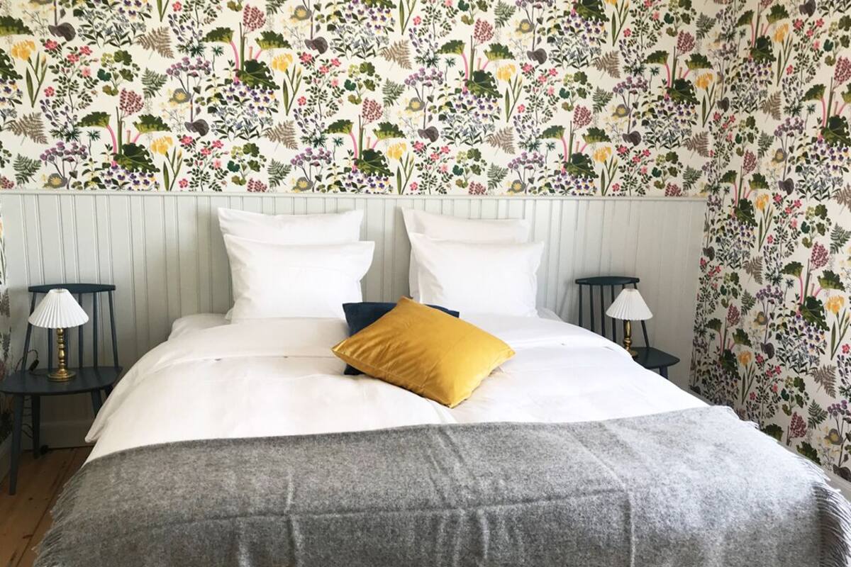 Small Double Room | 低過敏寢具、熨斗/熨衣板、免費無線上網、獨特裝潢