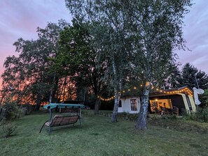 Property grounds - Rural garden house with fireplace and natural panorama (Niedergörsdorf)
