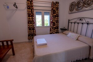 7 bedrooms, free WiFi, bed sheets