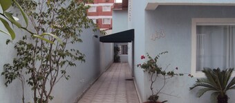 Beach House P.G - Hostel