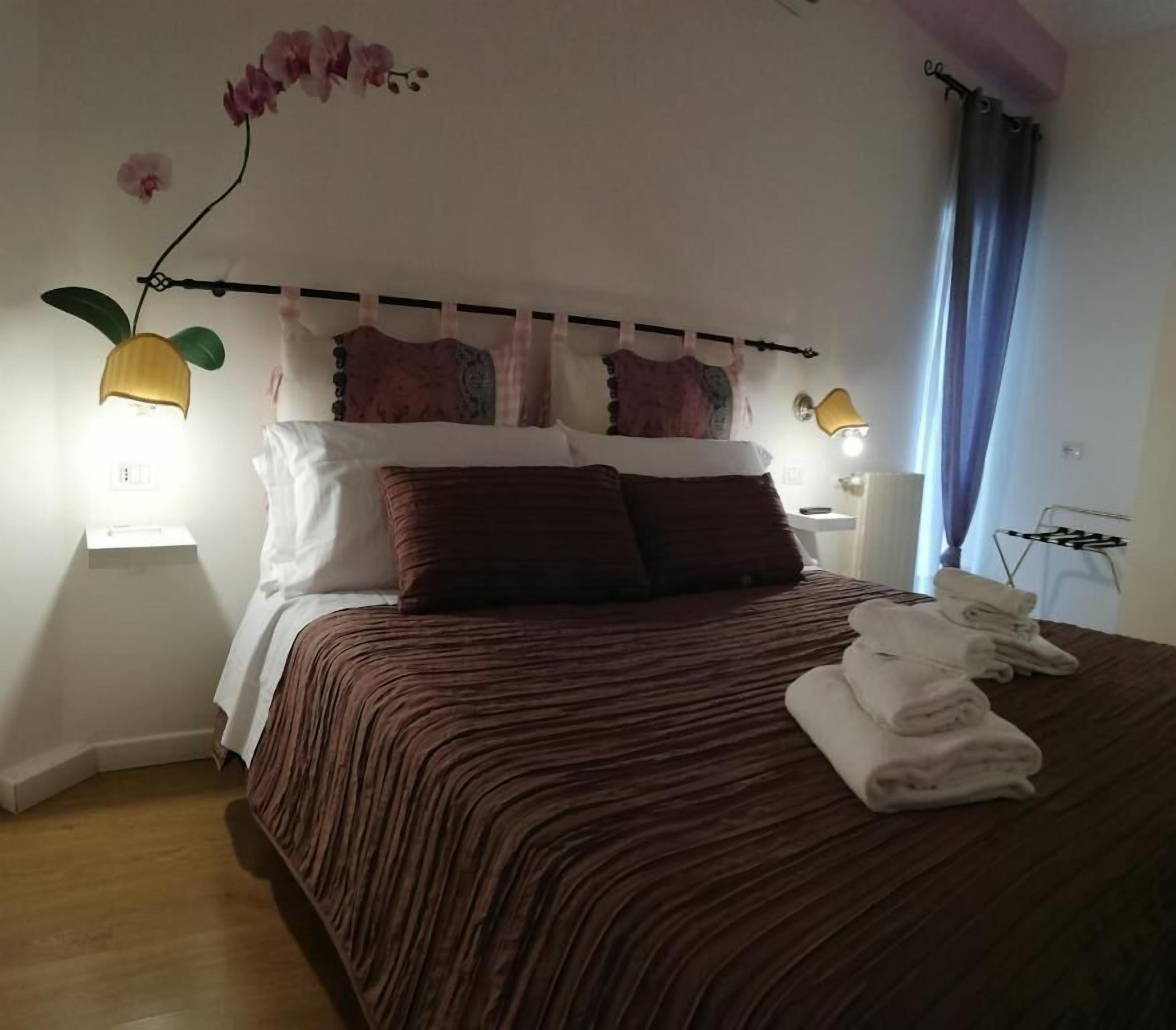 Ropa de cama de alta calidad, cubrecamas y colchones con pillow-top 