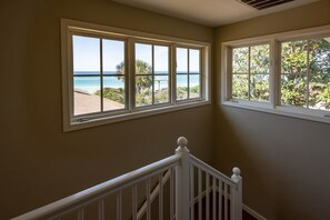 Interior - "Sea Turtle Cottage"~Gulf Front~Private Beach Access~Beach Gear~Fire Pit~Gated (Santa Rosa Beach)