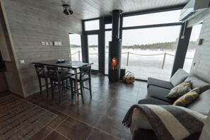 Deluxe Cabin (Routa) | View from room - Giellajohka (Inari)