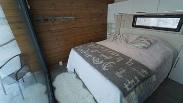 Deluxe Cabin (Halla) | Free WiFi, bed sheets