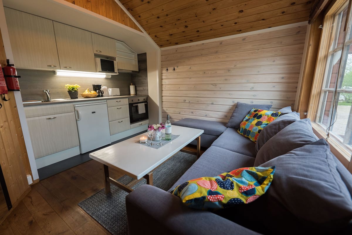 studio | 3 bedrooms, free wifi, bed sheets