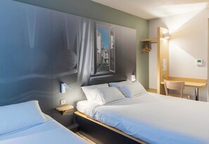 Bureau, chambres insonorisées, Wi-Fi gratuit, draps fournis