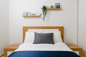 Classic Apartment, 3 Bedrooms | 3 bedrooms, blackout curtains, iron/ironing board, free WiFi - The ambassador unique luxury home (Tel Aviv)