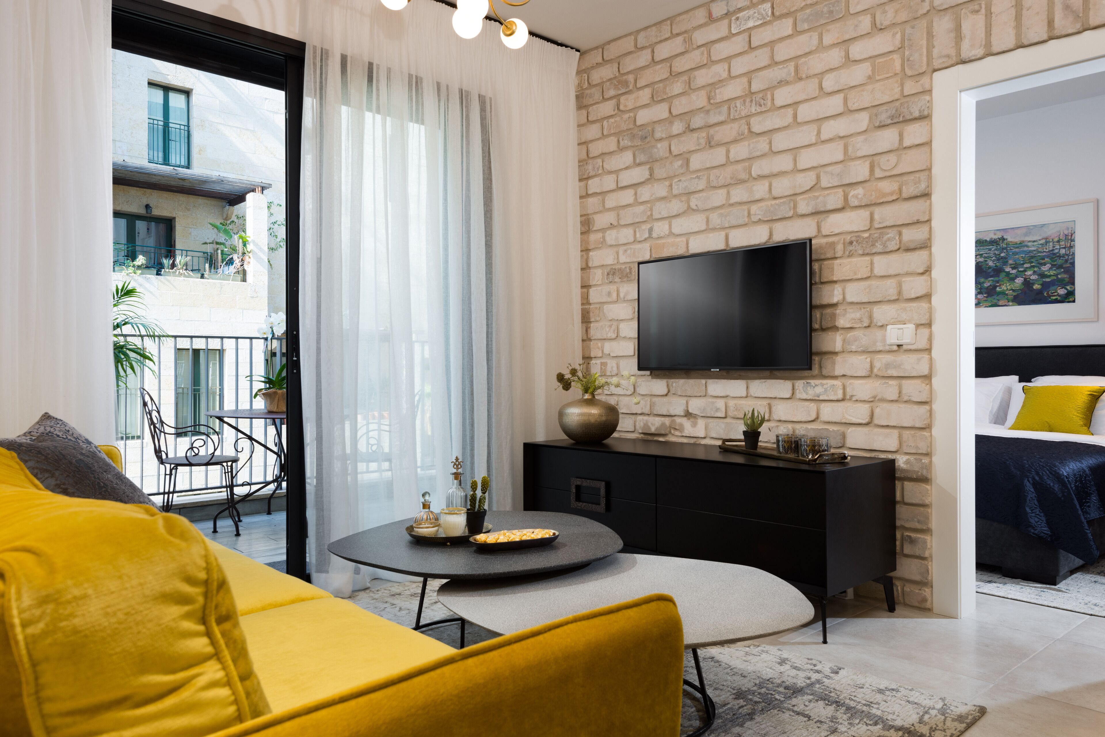 Departamento clásico, 2 habitaciones | Sala de estar | Smart TV, Netflix y servicios de streaming 