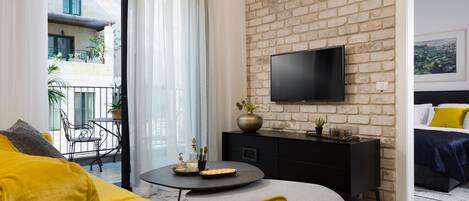 Departamento clásico, 2 habitaciones | Sala de estar | Smart TV, Netflix y servicios de streaming