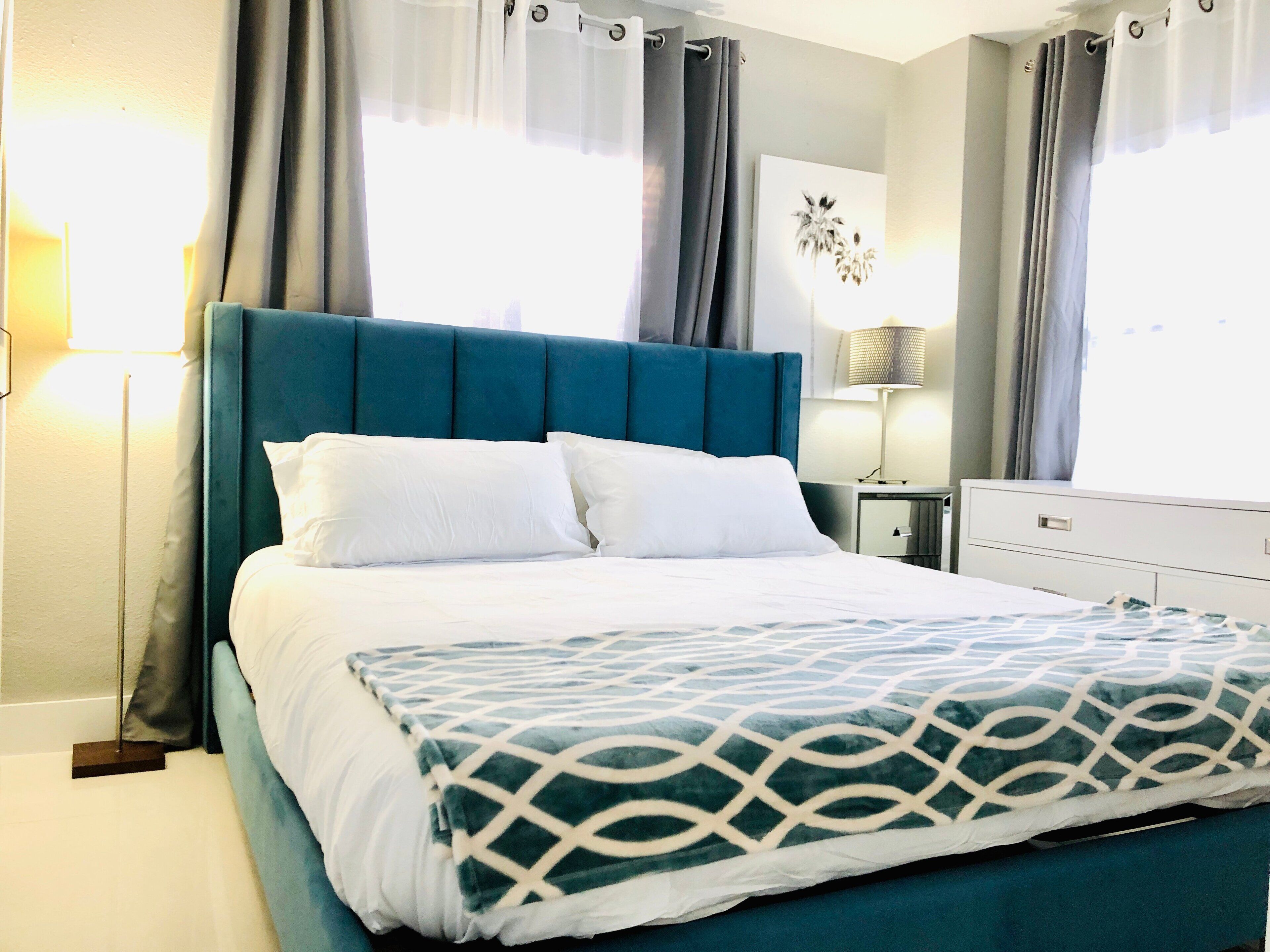 2 多间卧室、床单