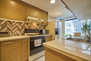 Mikrowelle, Ofen, Herdplatte