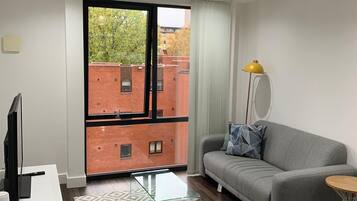 Luxury Apartment, 2 Bedrooms | Living area