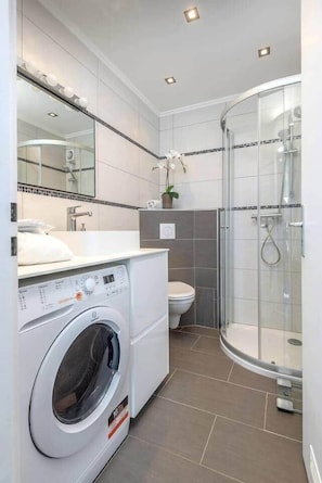 Dusche, Haartrockner