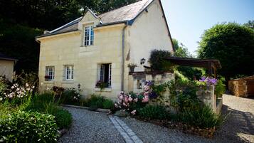 Comfort-Haus, mit Bad, Gartenblick (Gelduin) | Blick von der Unterkunft
