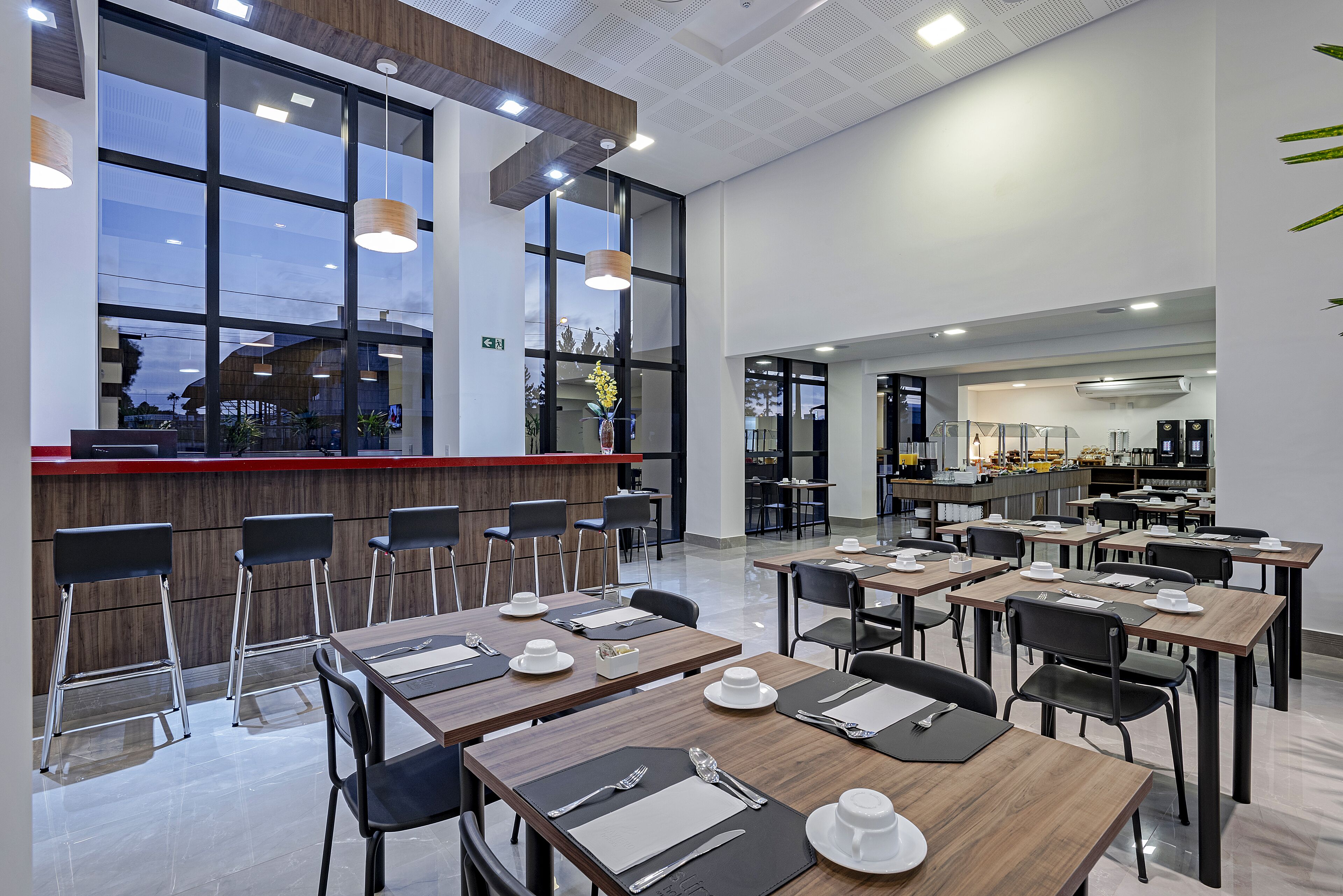 breakfast, lunch and dinner served