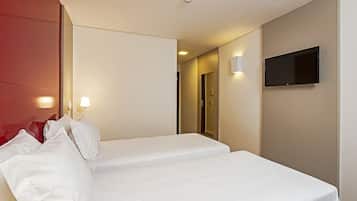 Minibar, in-room safe, desk, free WiFi