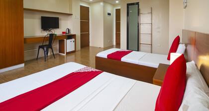 Super OYO 832 The Teepee Place Hostel & Residence Inn