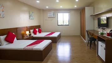 Tremannsrom – deluxe | Safe på rommet, wi-fi (inkludert) og sengetøy