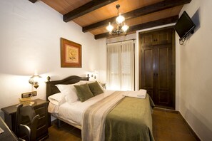 Habitación doble | Wifi gratis y ropa de cama