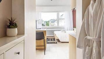 1 makuuhuone, silitysrauta/-lauta, Wi-Fi, vuodevaatteet