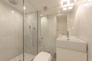 Dusche, Haartrockner