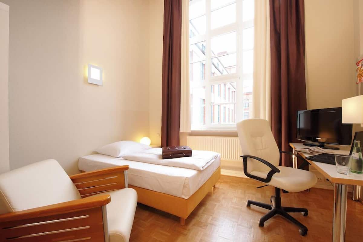 Basic Double Room | Individually furnished, desk, laptop workspace, blackout drapes