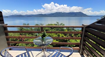 Standard Quadruple Room, Multiple Beds, Ocean View | Iron/ironing board, free WiFi, bed sheets