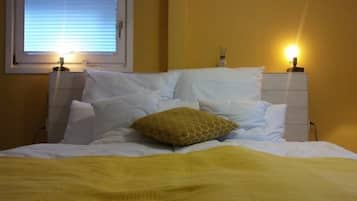 Quarto casal, no piso térreo (Zimmer Gelb) | Wi-Fi de cortesia