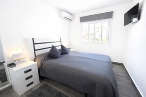 1 chambre, Wi-Fi gratuit, draps fournis