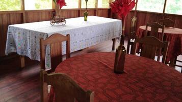 Free daily full breakfast