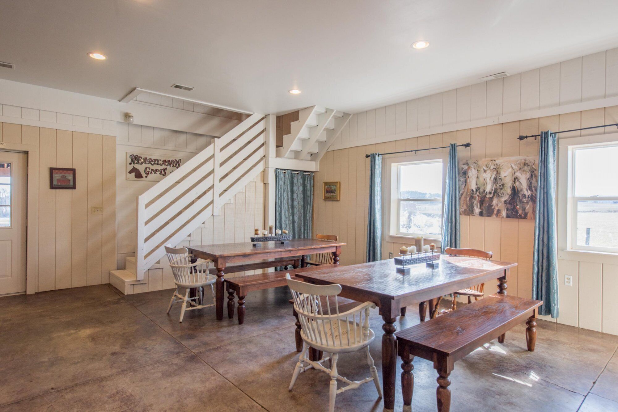 The Lodge Loft | In-room dining