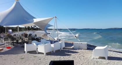 Villa - Apartment II (4 + 2); Salt water pool, air conditioning, wi fi