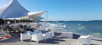 Villa - Apartment II (4 + 2); Salt water pool, air conditioning, wi fi