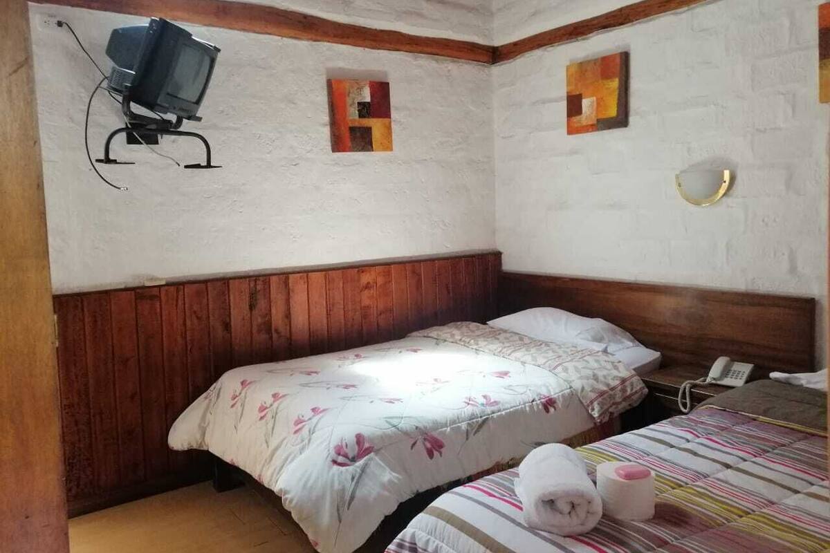 Triple Room, 3 Single Beds