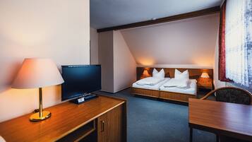 Classic-Doppelzimmer | Schreibtisch, laptopgeeigneter Arbeitsplatz, kostenloses WLAN