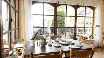 Daily buffet breakfast (EUR 9 per person)