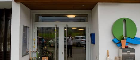 EntrĂ©e de lâhĂ©bergement