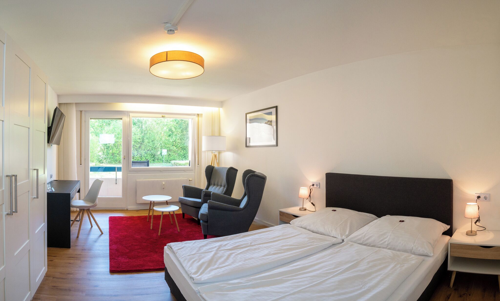 Comfort Double Room | Hypo-allergenic bedding, desk, laptop workspace, soundproofing