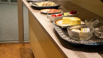 Daily buffet breakfast (EUR 12.50 per person)